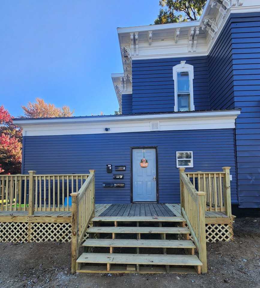 422 S Union St Apt D - Photo 7 of 16