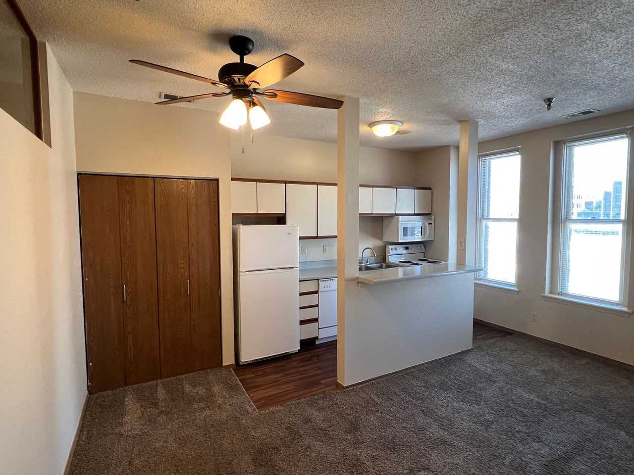 Union Plaza - Photo 2 of 11