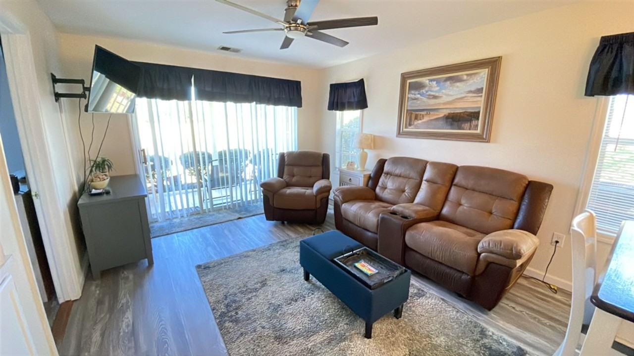 565 White River Dr #10C - Photo 6 of 9