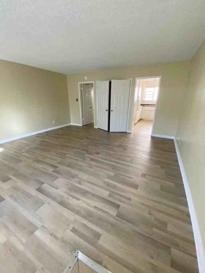 1686 SIMPKINS-RIX - Photo 3 of 15