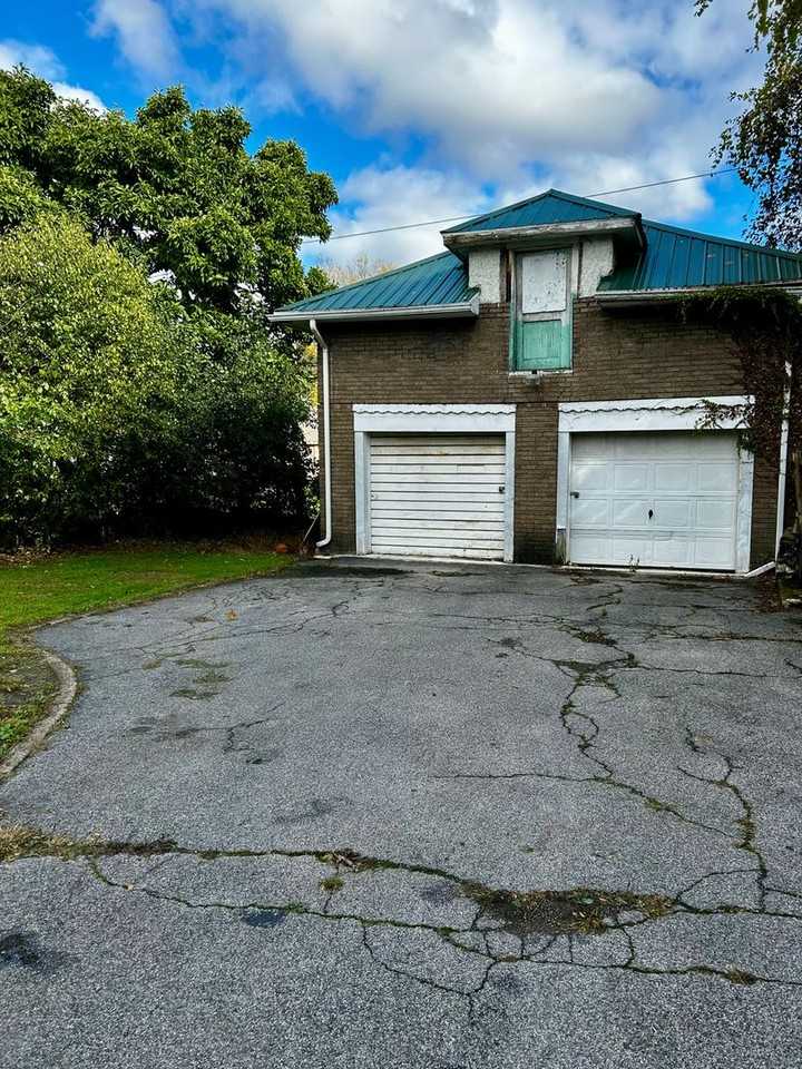 168 Curlew - Photo 3 of 14