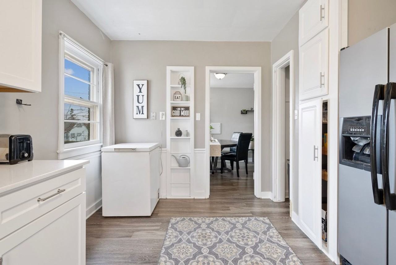 603 W 18th St - Photo 4 of 27