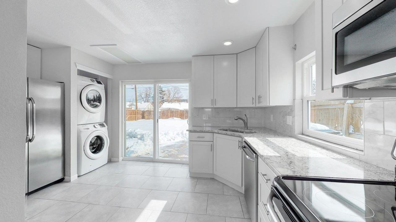 1770 Willow St - Photo 4 of 26