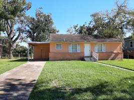 featured image of 2314 Pacific St