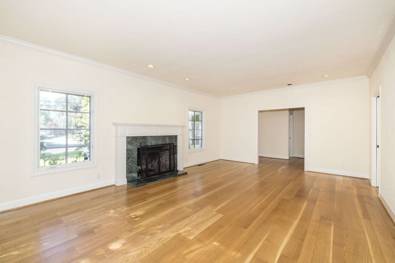 2345 Waverley St - Photo 3 of 25