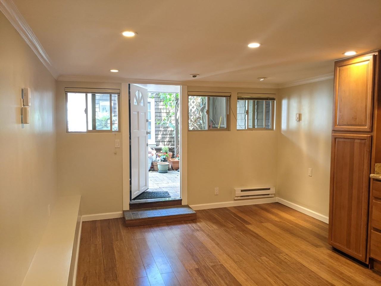 1192 Page St - Photo 4 of 7