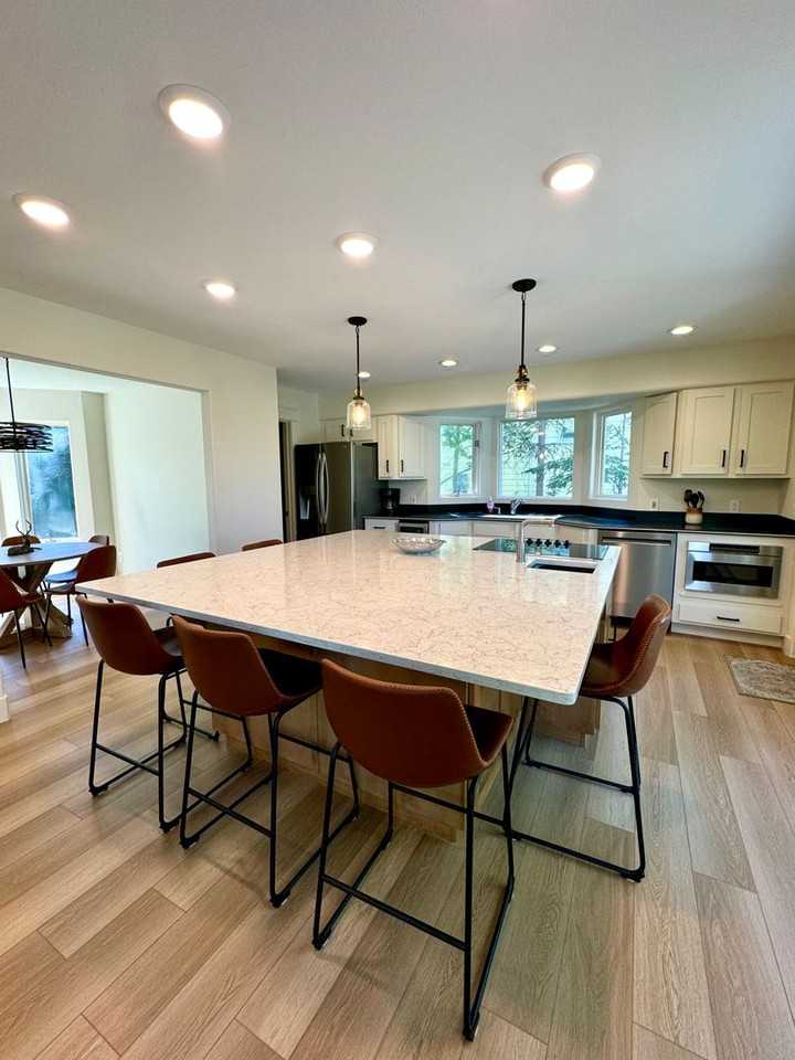 239 River Watch Dr - Photo 3 of 21