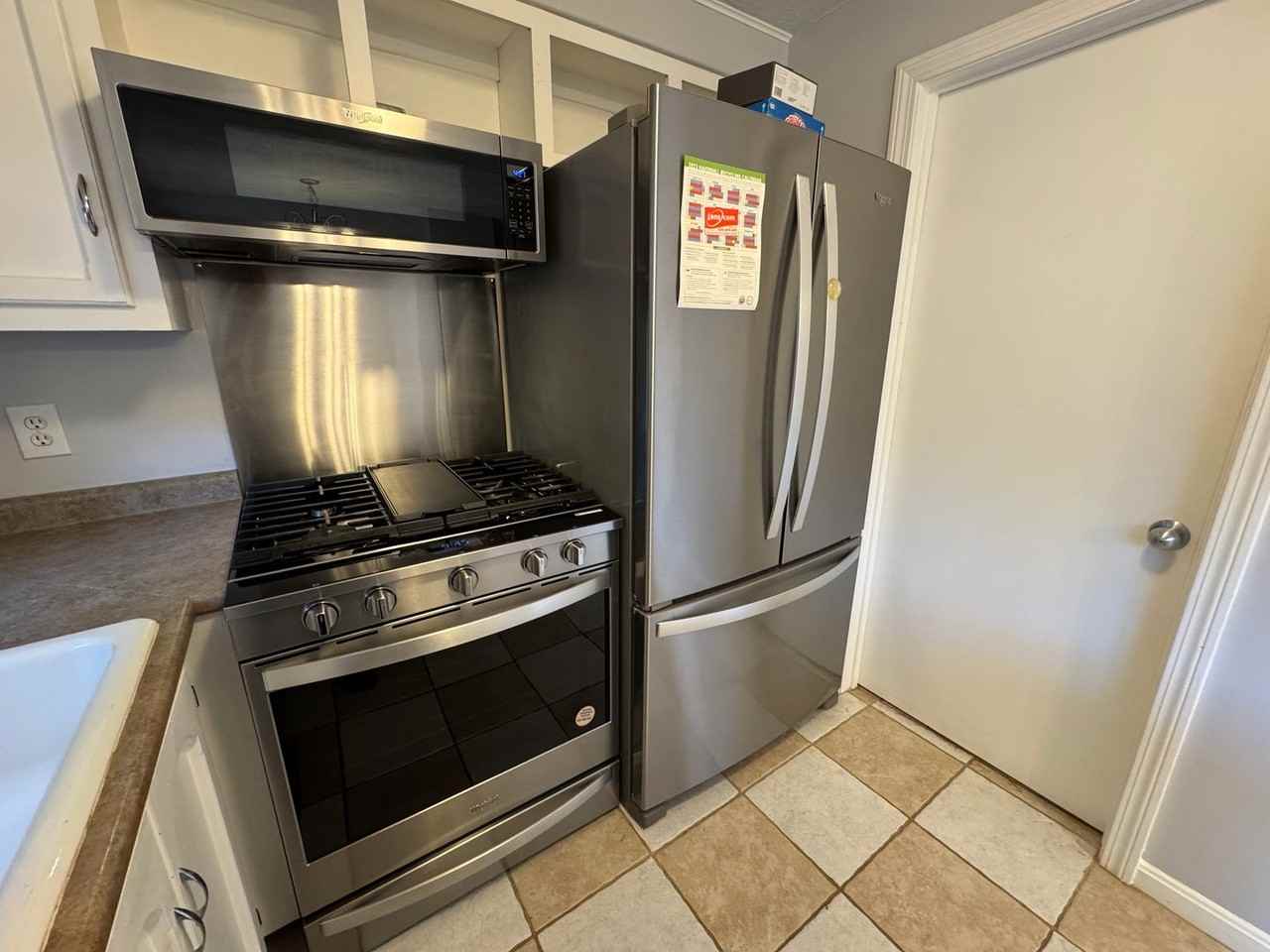 73 Greenough St - Photo 2 of 36