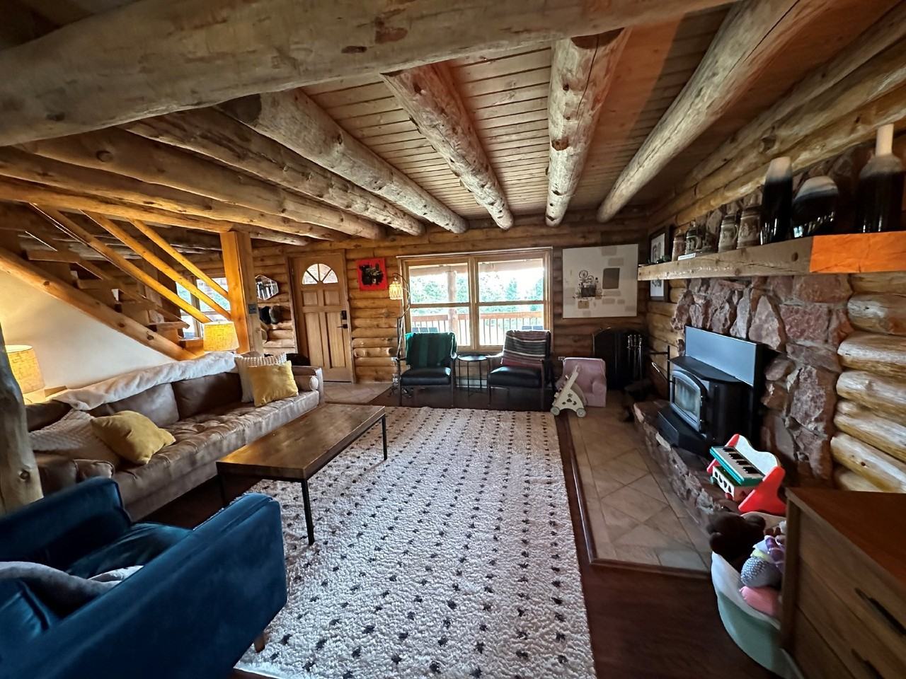 24688 Giant Gulch Rd - Photo 3 of 21