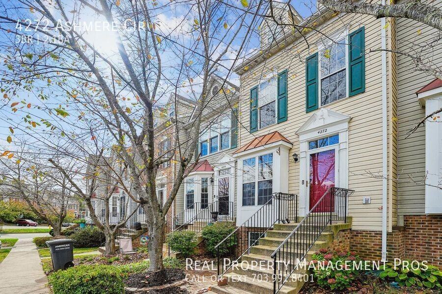 4272 Ashmere Cir - Photo 2 of 40