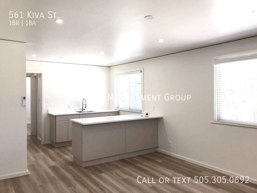 561 Kiva St