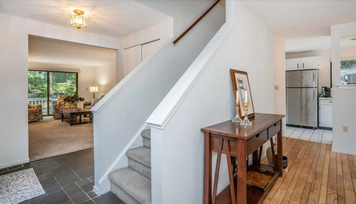 3 Laurel Ln #NA - Photo 7 of 36