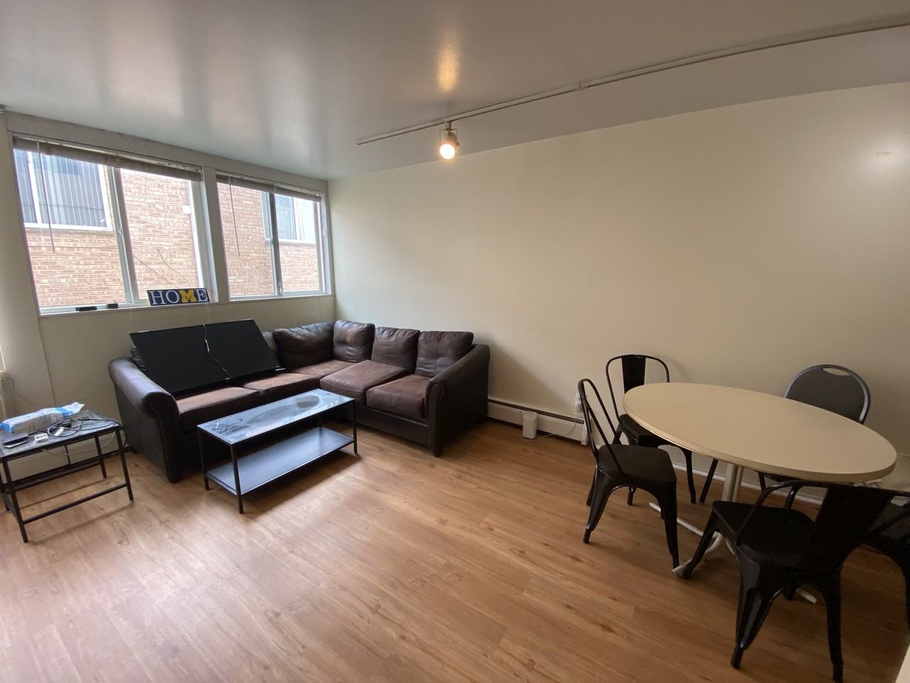 908 Oakland Avenue, Ann Arbor, MI 202, Ann Arbor, MI 48104 3 Bedroom