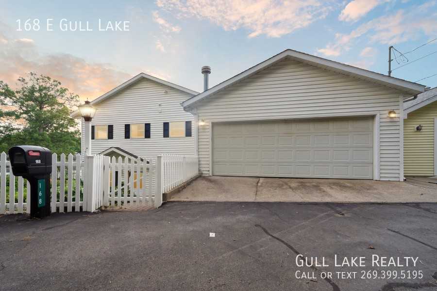 168 E Gull Lake Dr - Photo 2 of 50