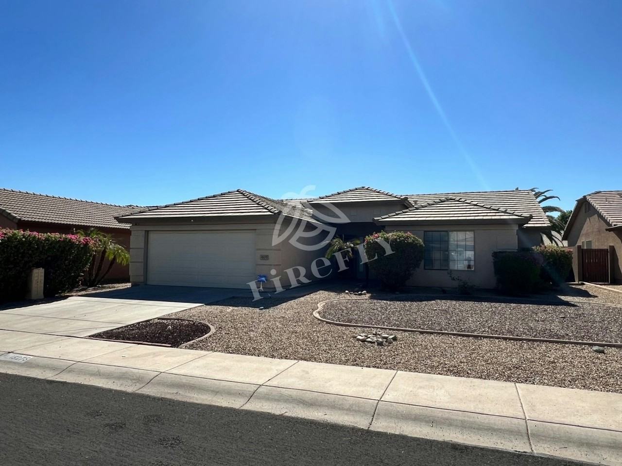 15275 West Watson Lane - Photo 3 of 29