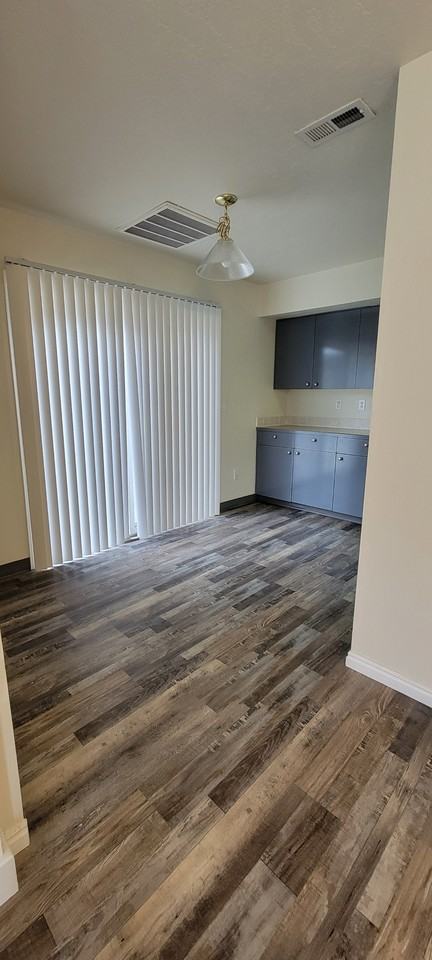 Midland Blvd, 141 N. Unit 101 - Photo 2 of 18