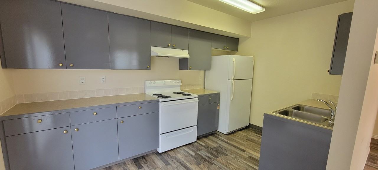 Midland Blvd, 141 N. Unit 101 - Photo 3 of 18
