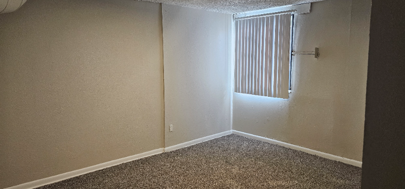 1301 N High St #1 - Photo 7 of 17