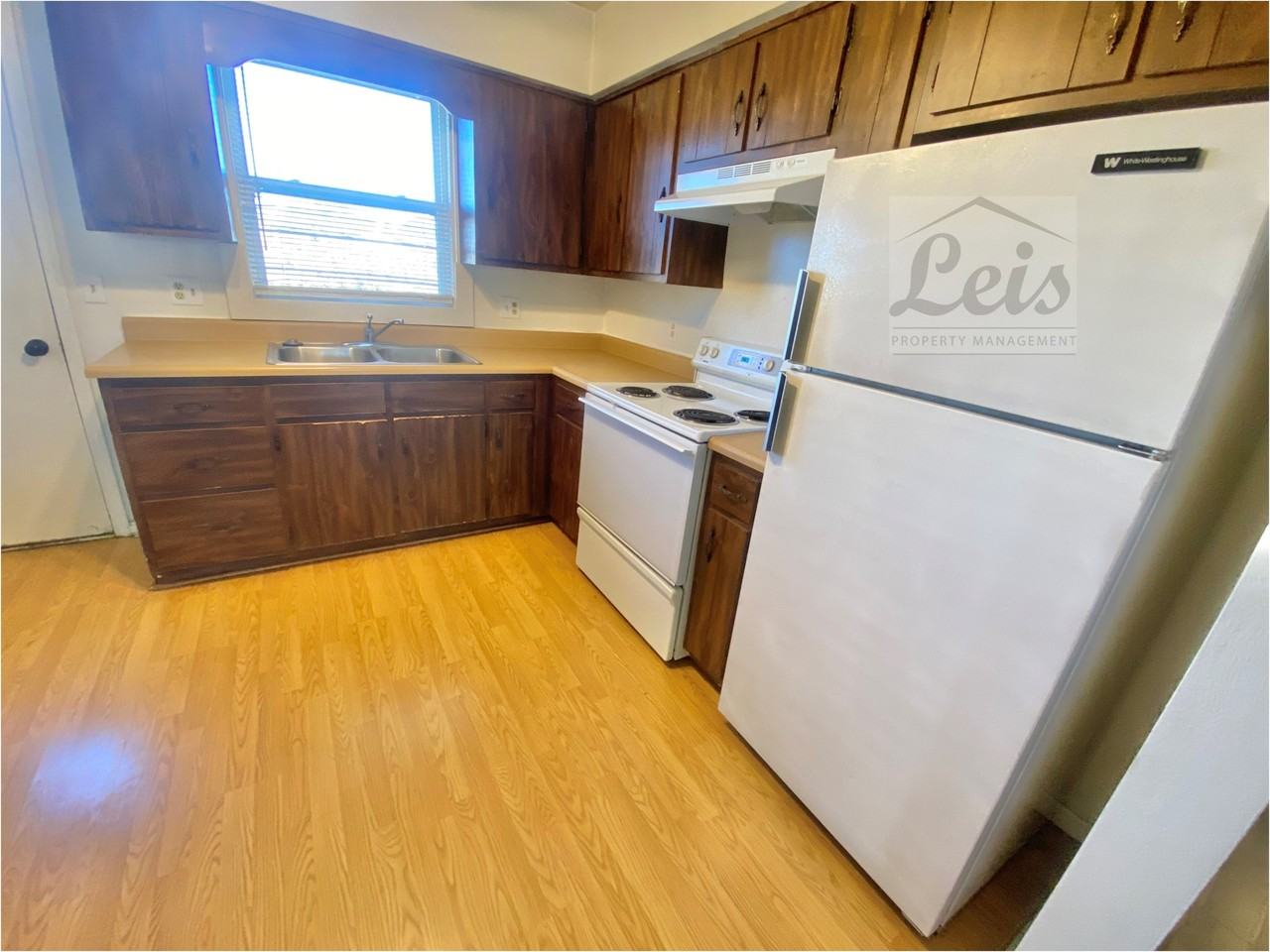 126 Lake Street - Photo 3 of 13