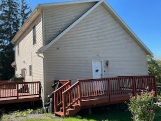 337 Center Ave - Photo 2 of 15