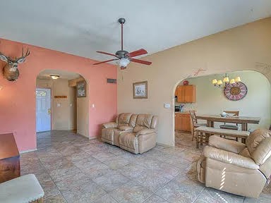 3115 Loma Pedregosa Nw - Photo 3 of 18