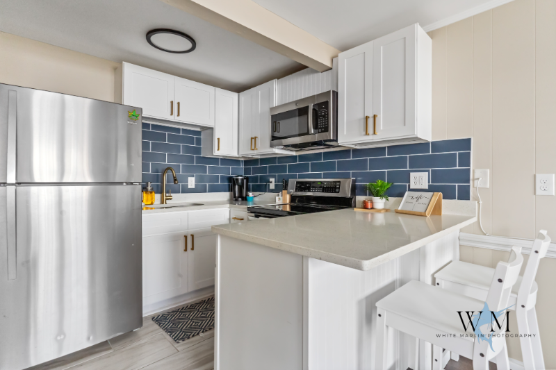 1208 Edgewater Ave #14 - Photo 4 of 17