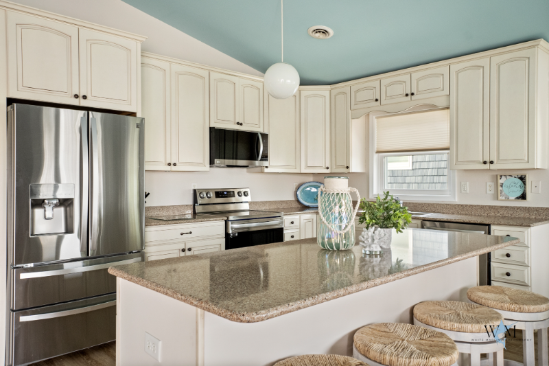 1515 Shad Row - Photo 2 of 20