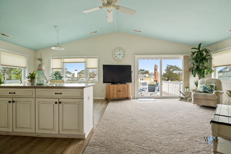 1515 Shad Row - Photo 7 of 20