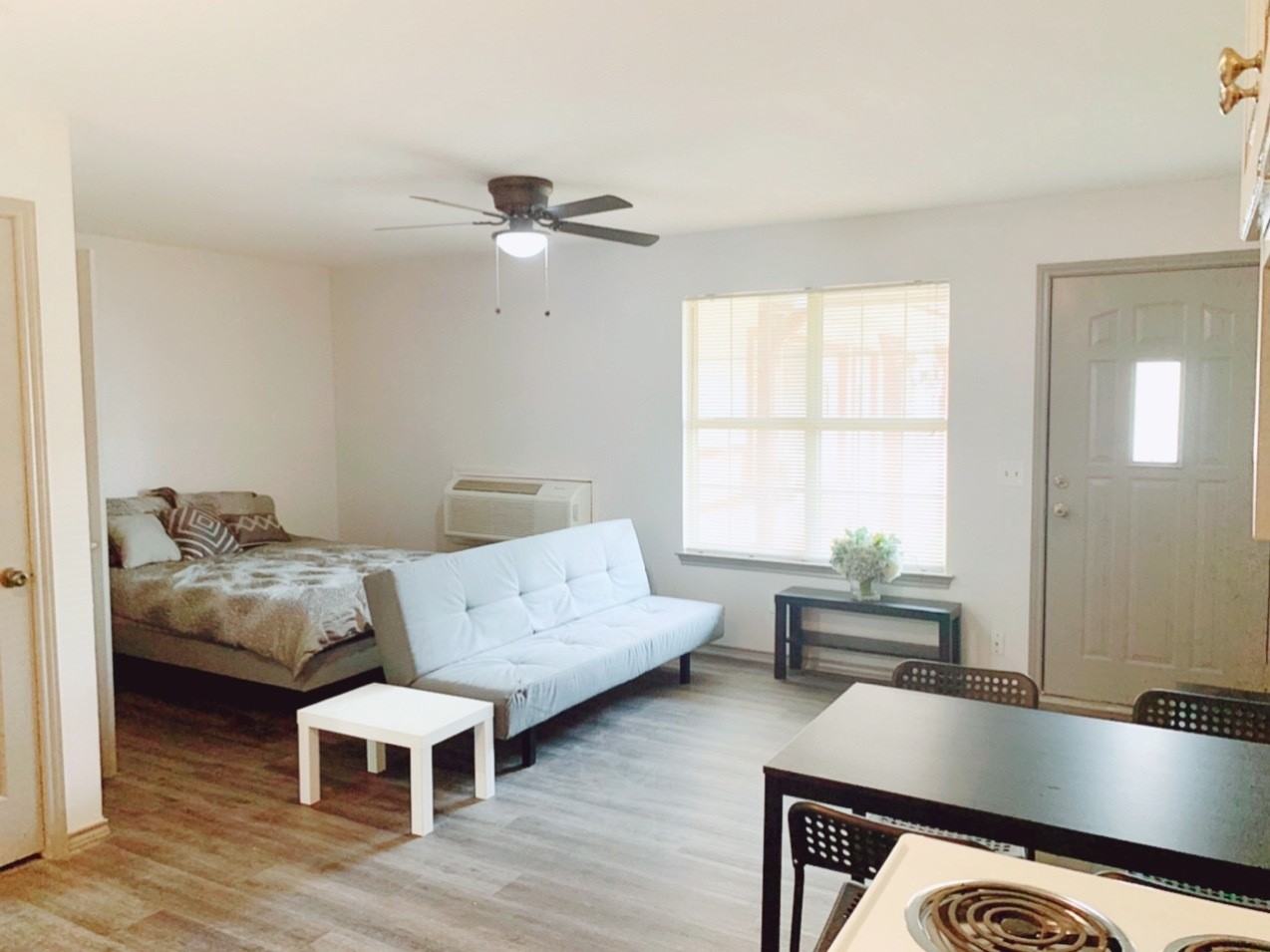 Shiloh Apartments - Photo 3 of 3