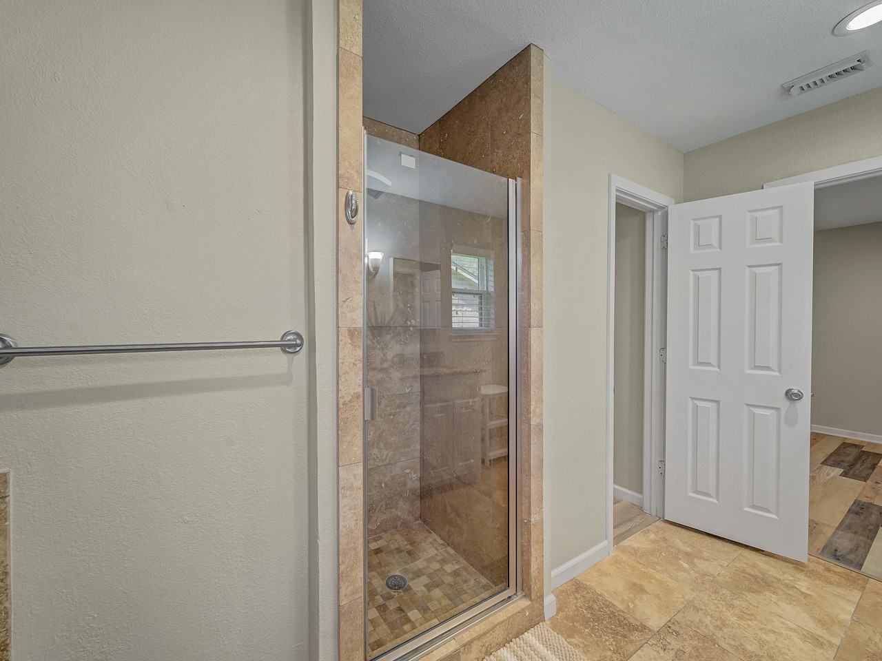 Oak Valley Dr - Photo 6 of 12