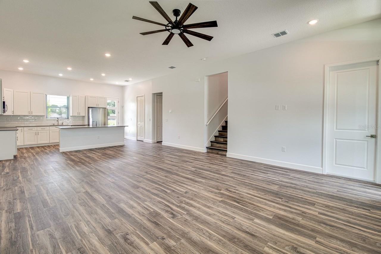 1418 LINDA BRYANT WAY, Orlando, FL 32825 4 Bedroom House for 3,595