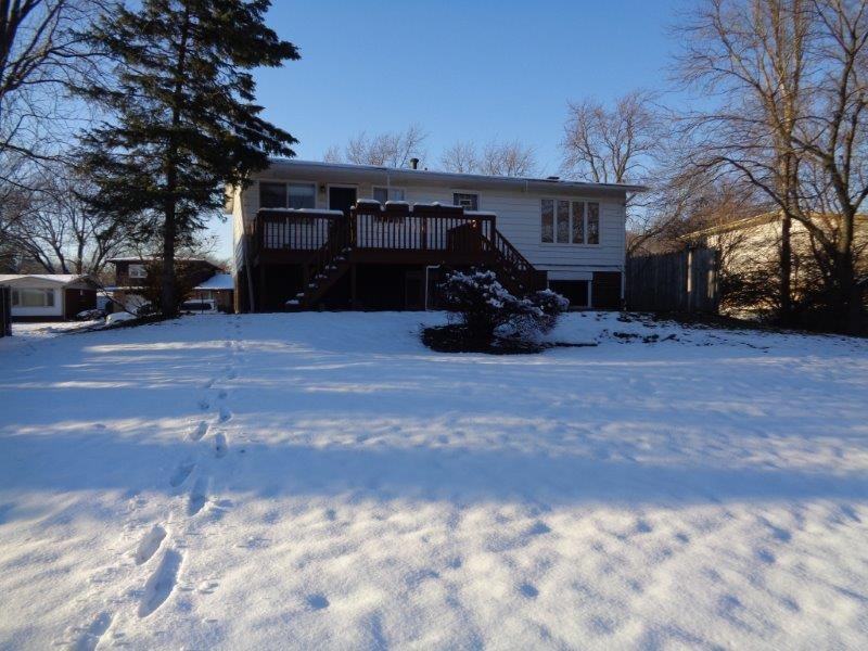 313 N Park Dr - Photo 2 of 19