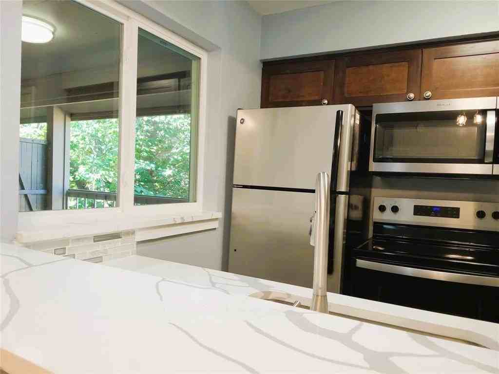 5154 Amesbury Dr #227 - Photo 7 of 24