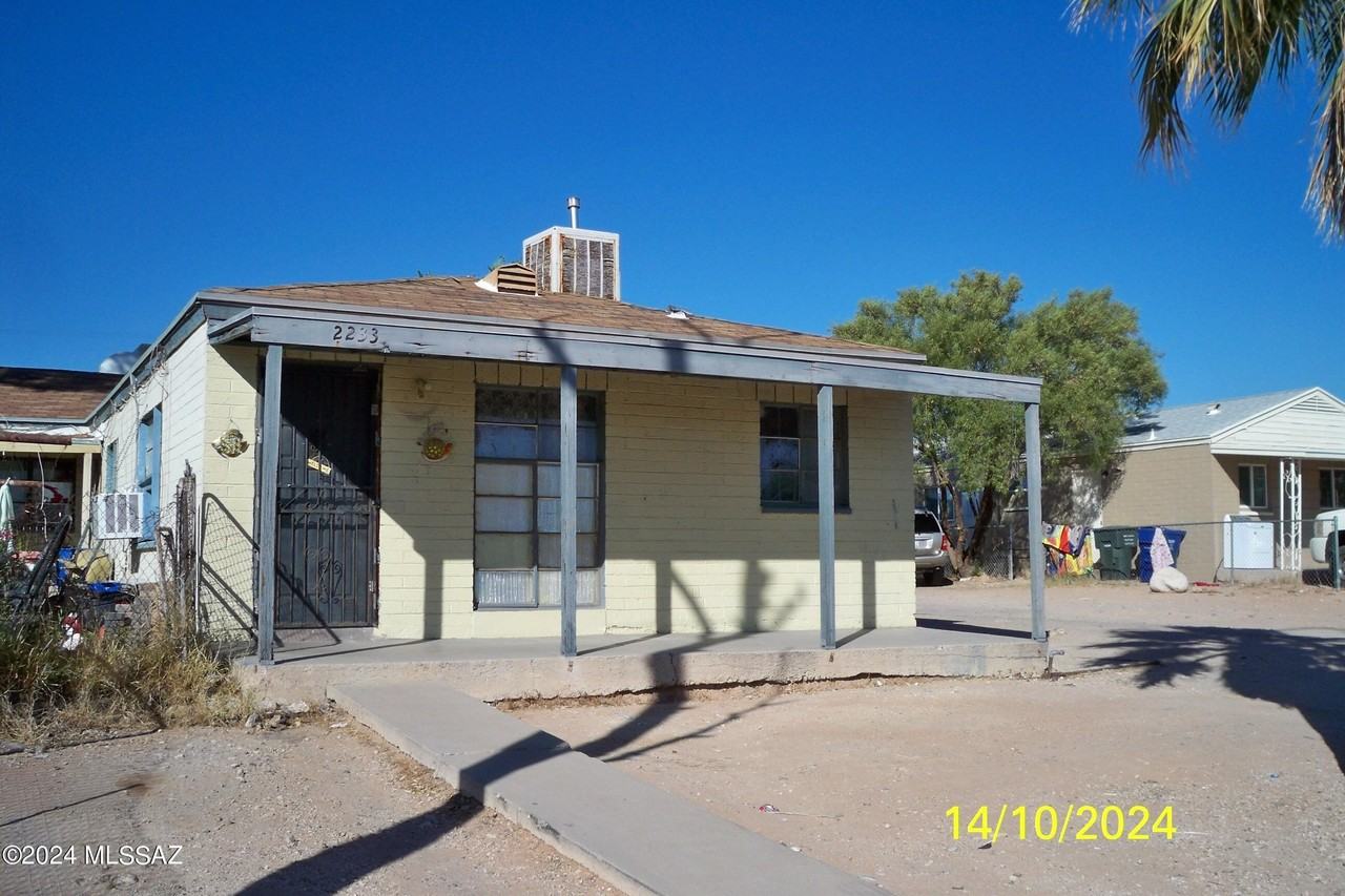 2233 E Sunland Vis, Tucson, AZ 85713 2 bedroom House Rental Zumper