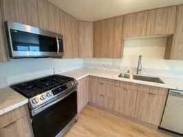 featured image of 410 Huntington St