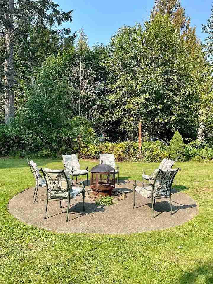 21 Ne Shore Pl #21 - Photo 3 of 10