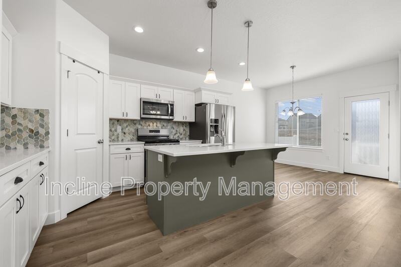 1009 N Ledger Dr - Photo 5 of 24