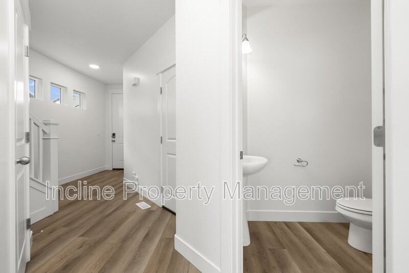 1009 N Ledger Dr - Photo 4 of 24