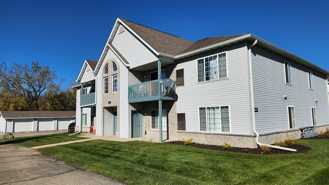 906 Fox Creek Dr - Photo 1 of 1