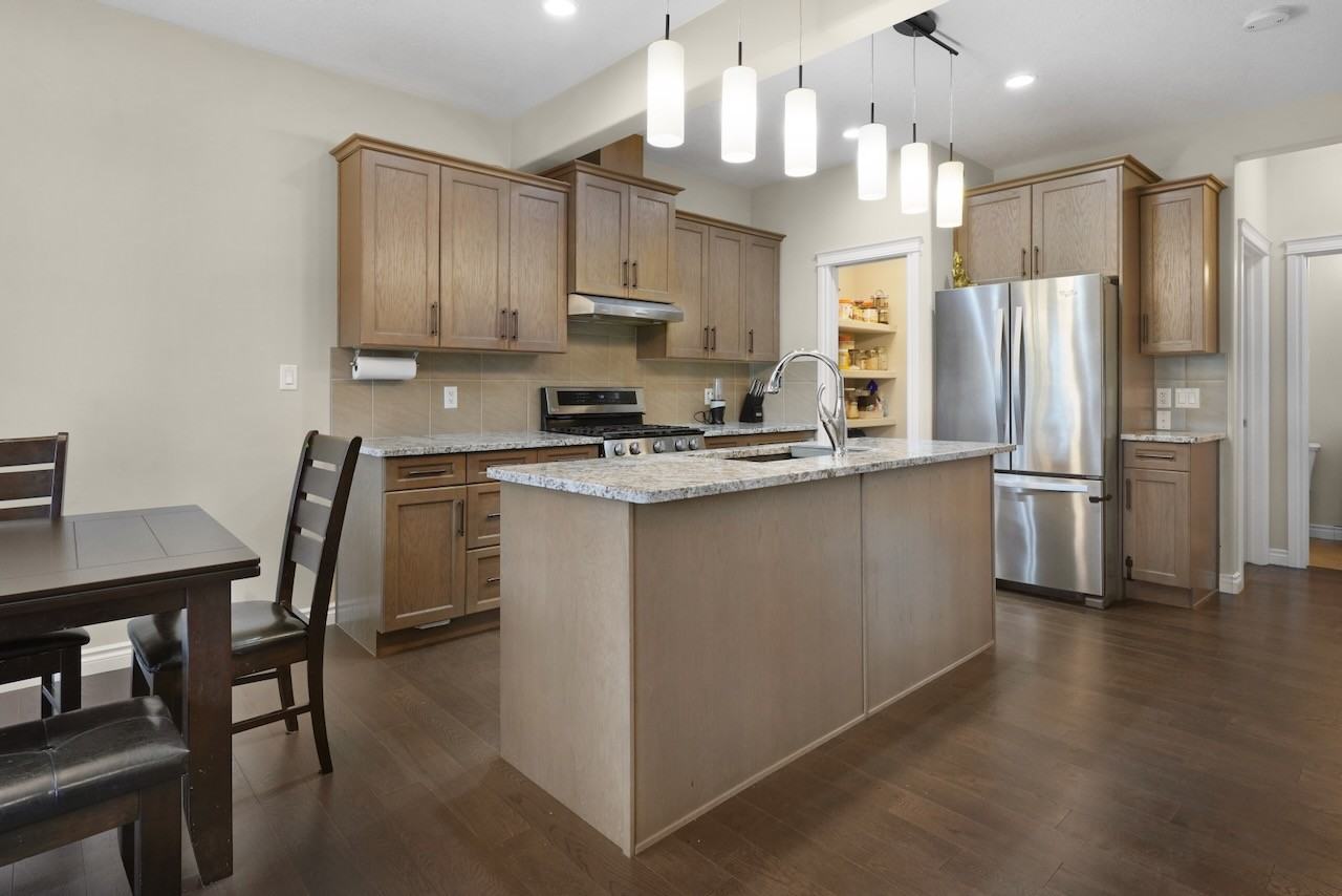 1218 30 Ave Nw Uppr - Photo 2 of 42