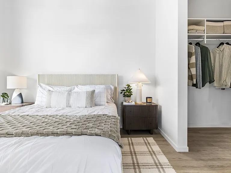 N Elizabeth St #2614 - Photo 6 of 31