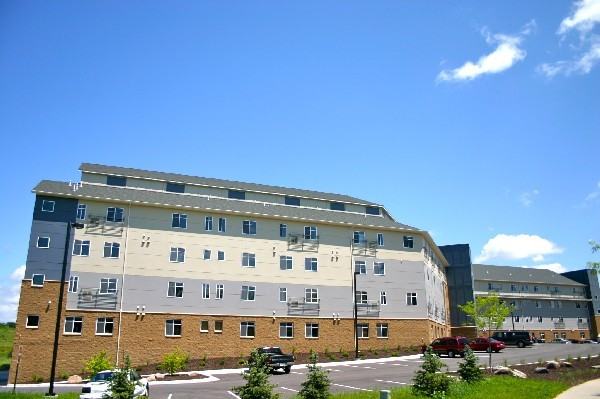 Sibley Park Apartments - Photo 3 of 25