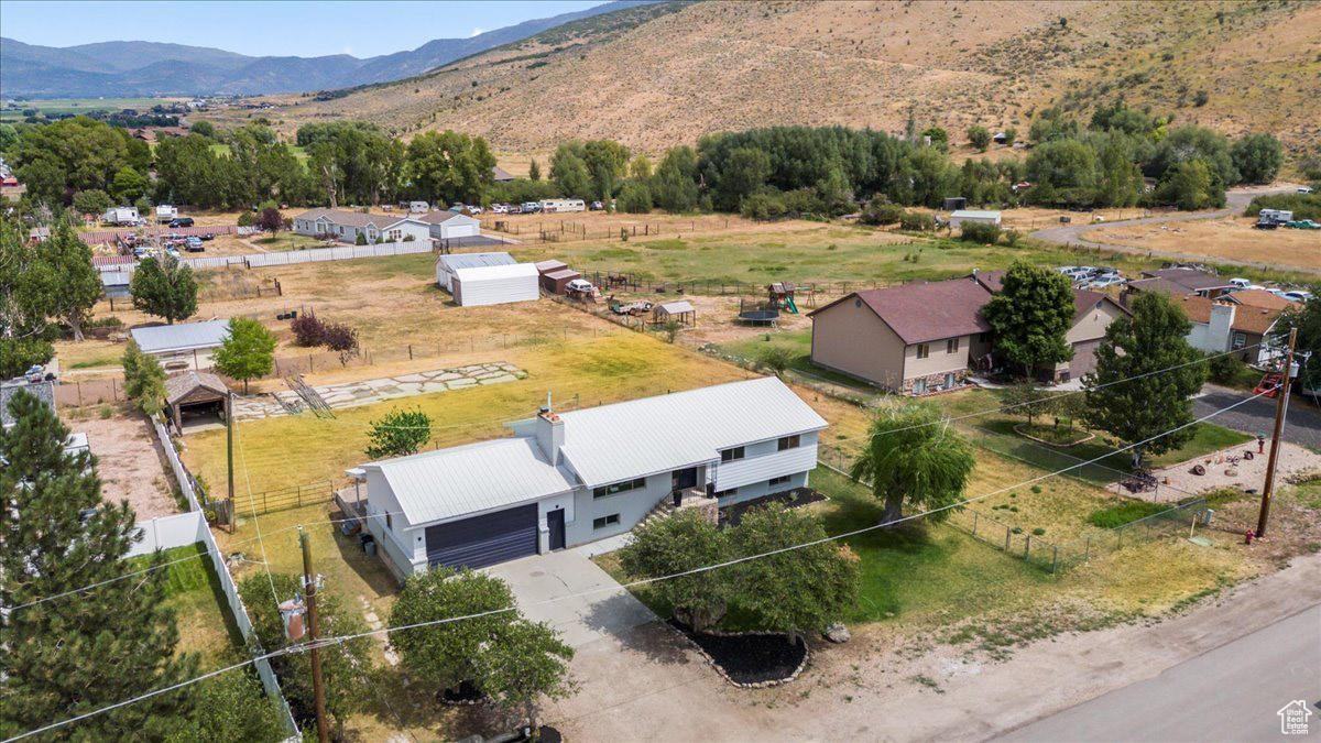 245 E 100 N - Photo 3 of 17