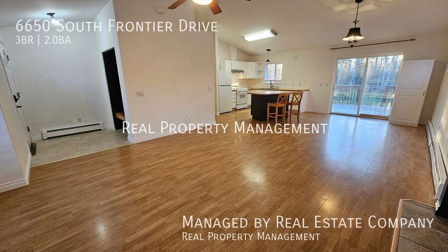 6650 S Frontier Dr - Photo 2 of 24