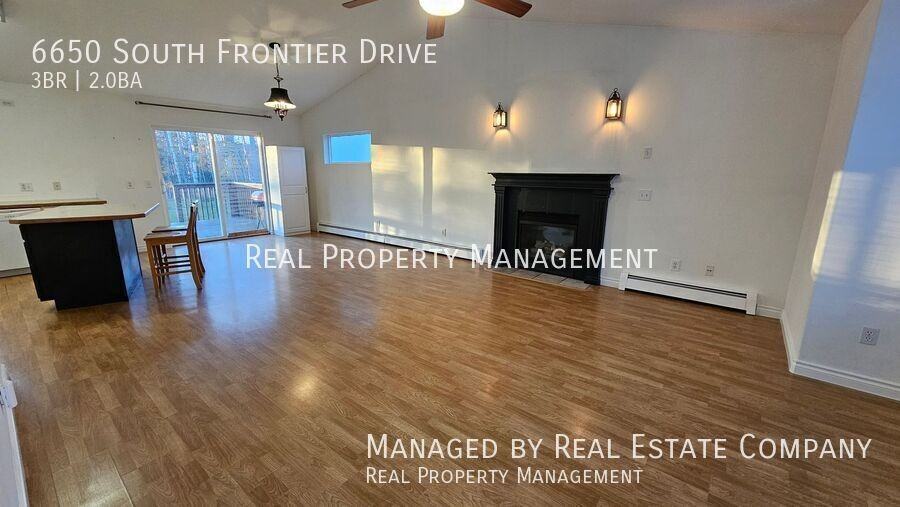 6650 S Frontier Dr - Photo 3 of 24