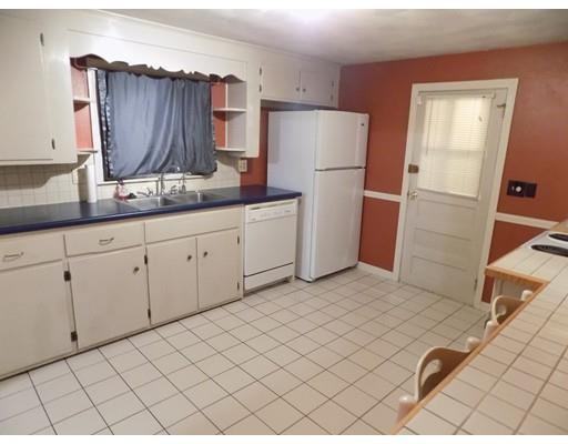 22 Lancaster St - Photo 2 of 10