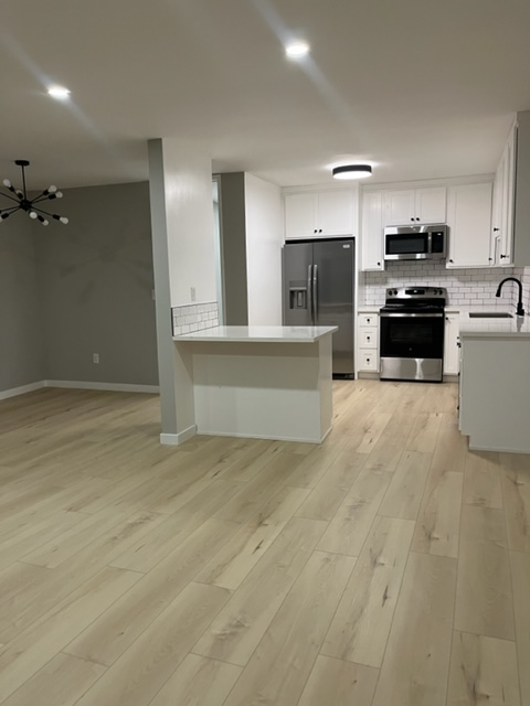 11698 Chenault St - Photo 2 of 28