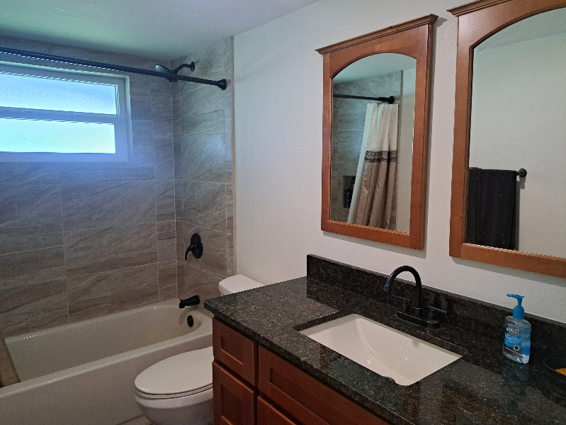 2961 Palmetto Ct - Photo 2 of 13