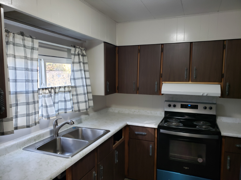 7 Depot Rd - Photo 3 of 6