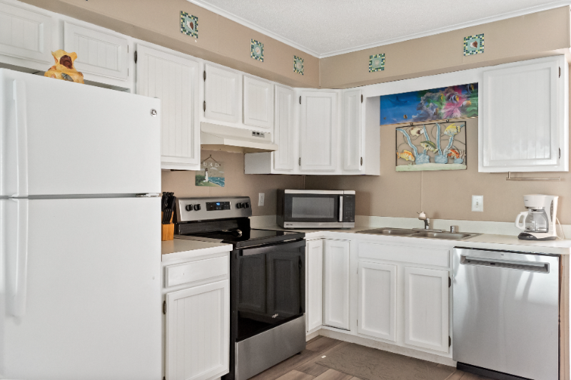 120 53rd St #P301 - Photo 2 of 17